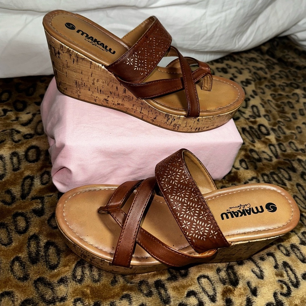 Makalu California Brown Cork Wedge Sandals – Women’s Size 7.5